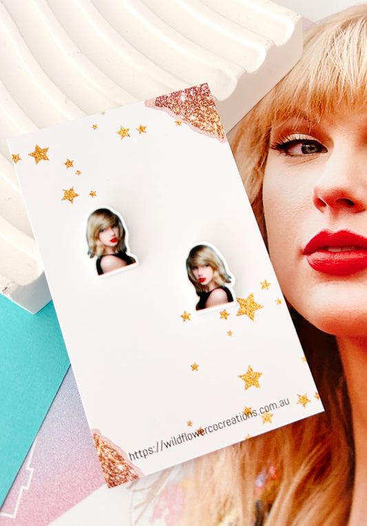 TAYLOR Studs